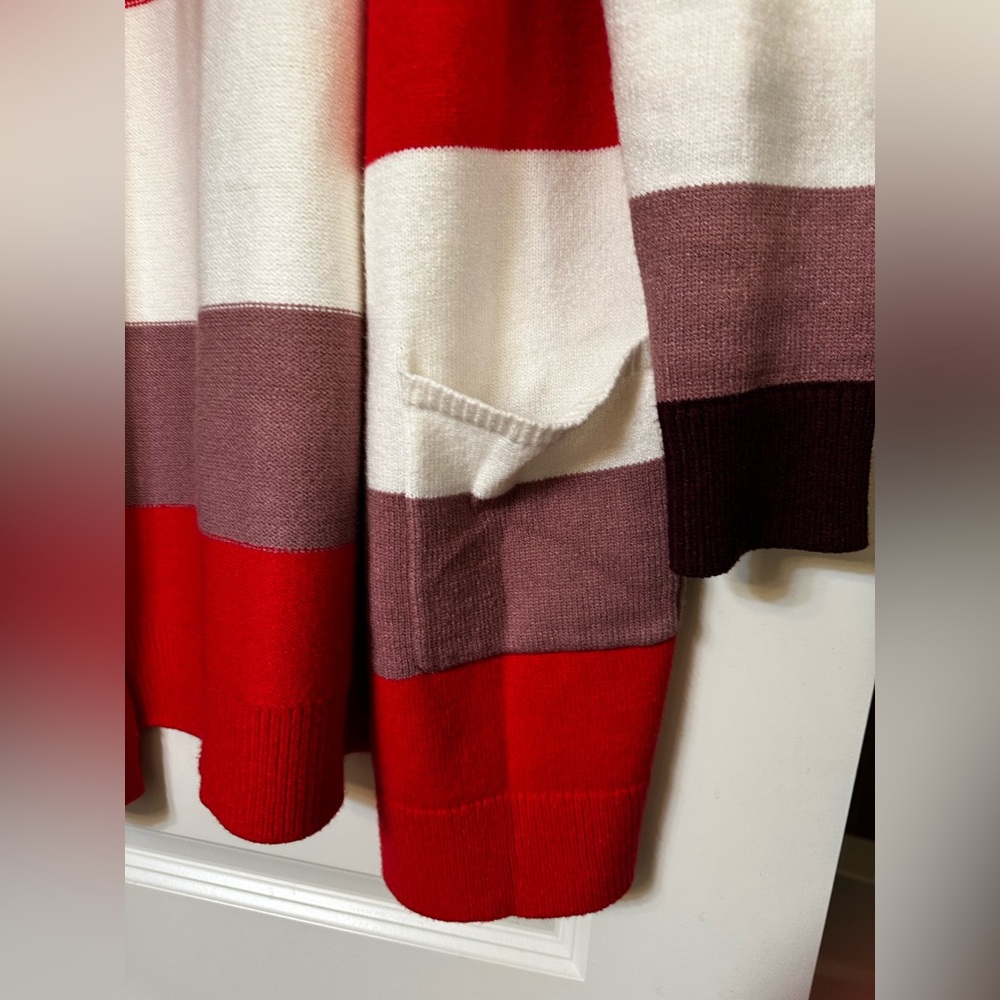 Colorblock Cardigan - Picture 12 of 12